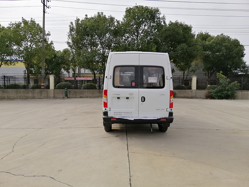 大通V80驗(yàn)光、眼鏡車(chē)